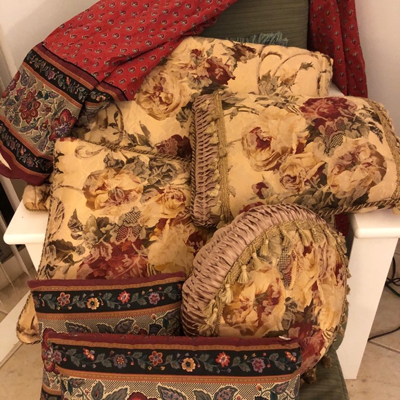 Croscill Bedding Croscill Gold And Dark Red Throw Pillows Poshmark